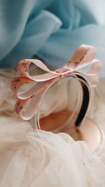 Load image into Gallery viewer, Soiree Satine Headband || Ambrose
